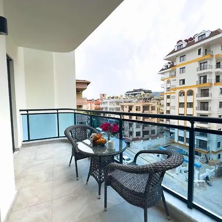 Aria Premium In The Center Of